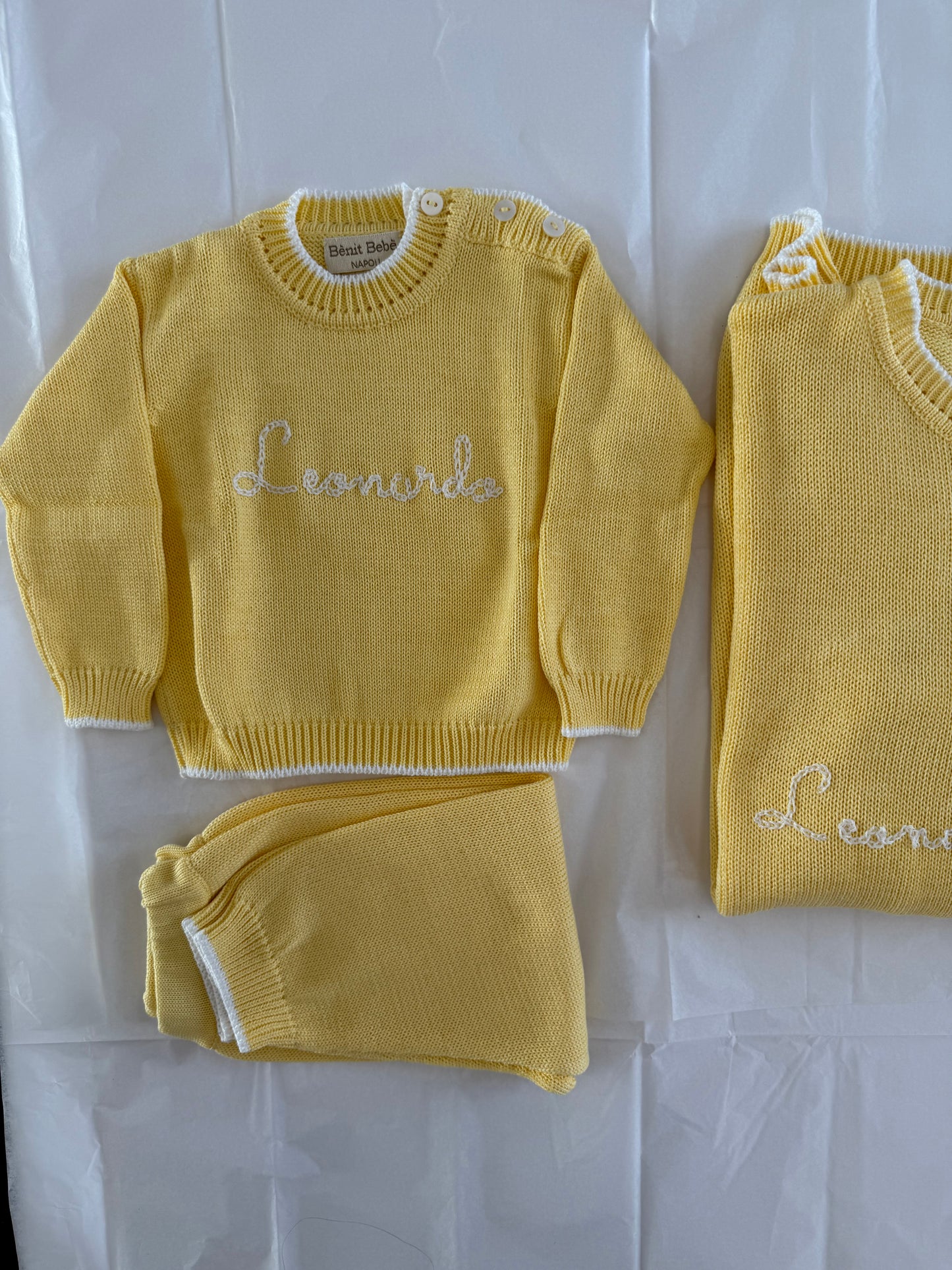 Completo Maglioncino e Pantalone Neonato Personalizzabile in 100% Cotone - Giallo Miele